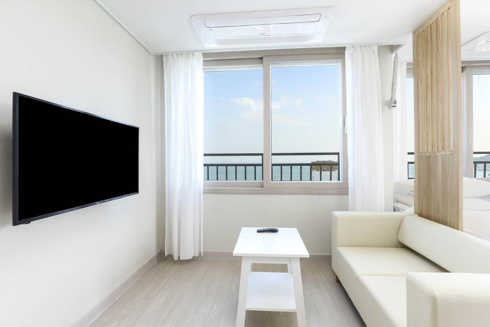 The First Ocean Songjeong Hotel Busan Exterior photo