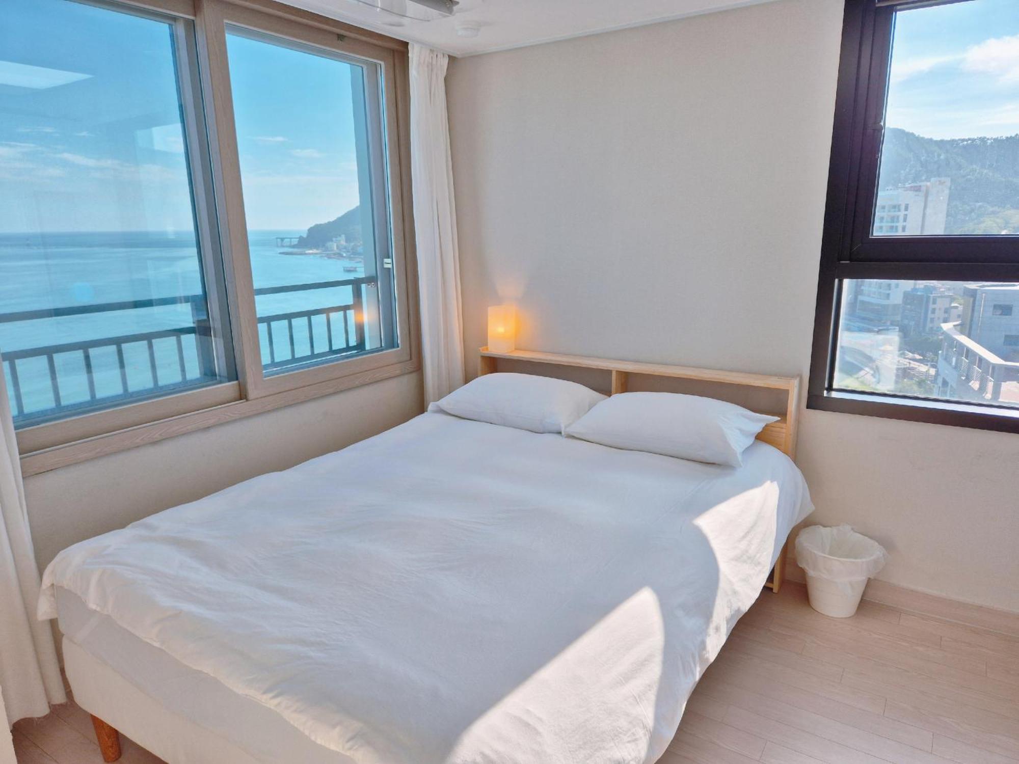The First Ocean Songjeong Hotel Busan Exterior photo